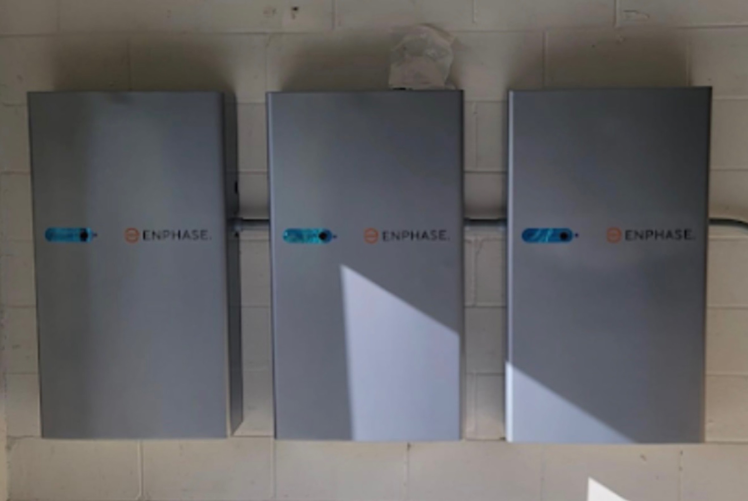 Prosper team meeting around an operations table